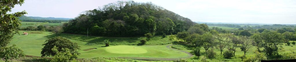 Panoramic view of the Papagayo Golf Course