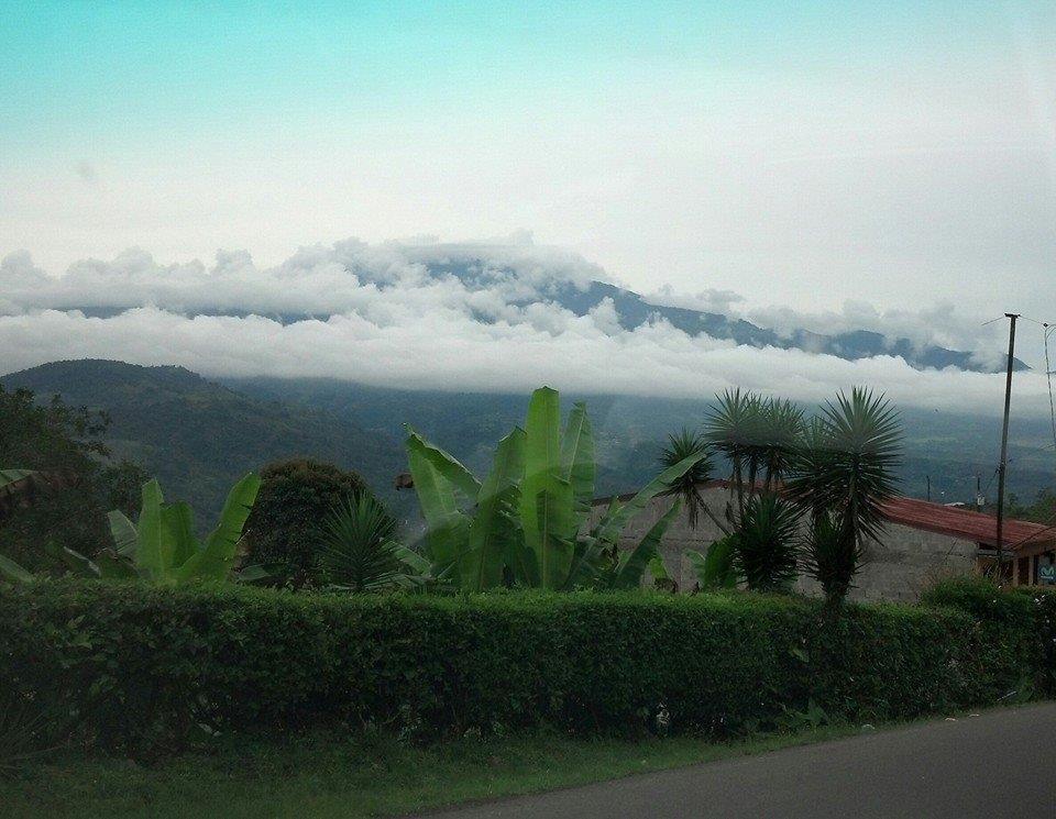 Road to Limon