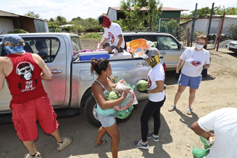 Costa Rica Coronavirus Food Drive May 6, 2020