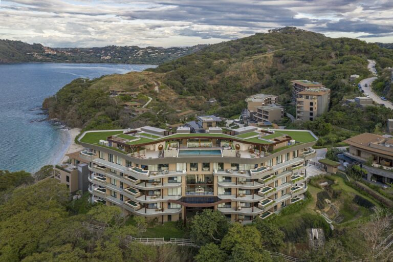 Waldorf Astoria Condominium Residences Punta Cacique